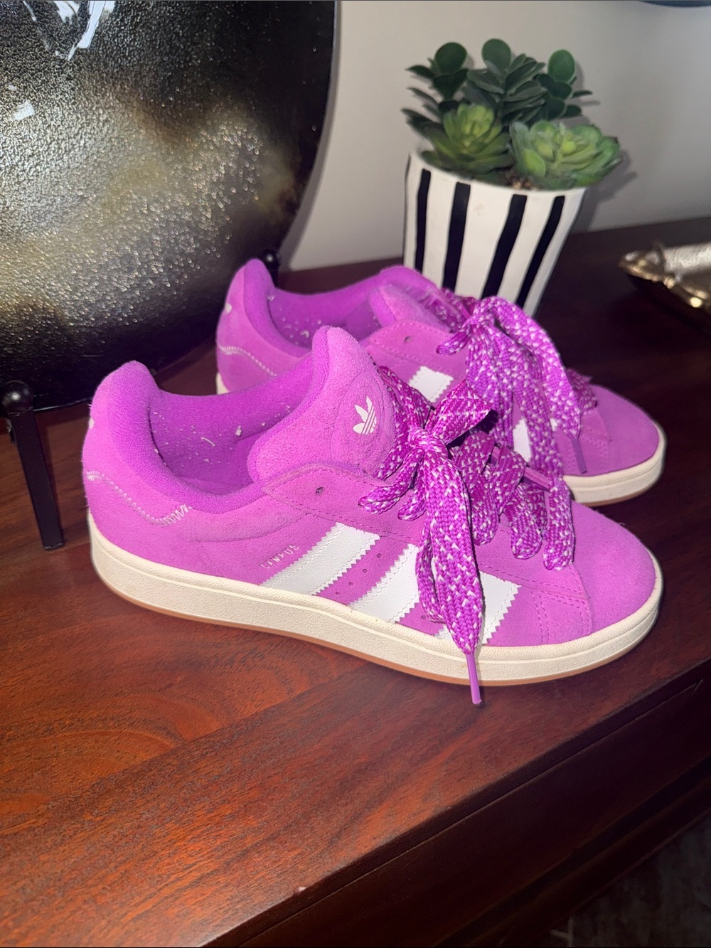 Adidas Campus 00s sneakers in the Purple Burst women’s size 8